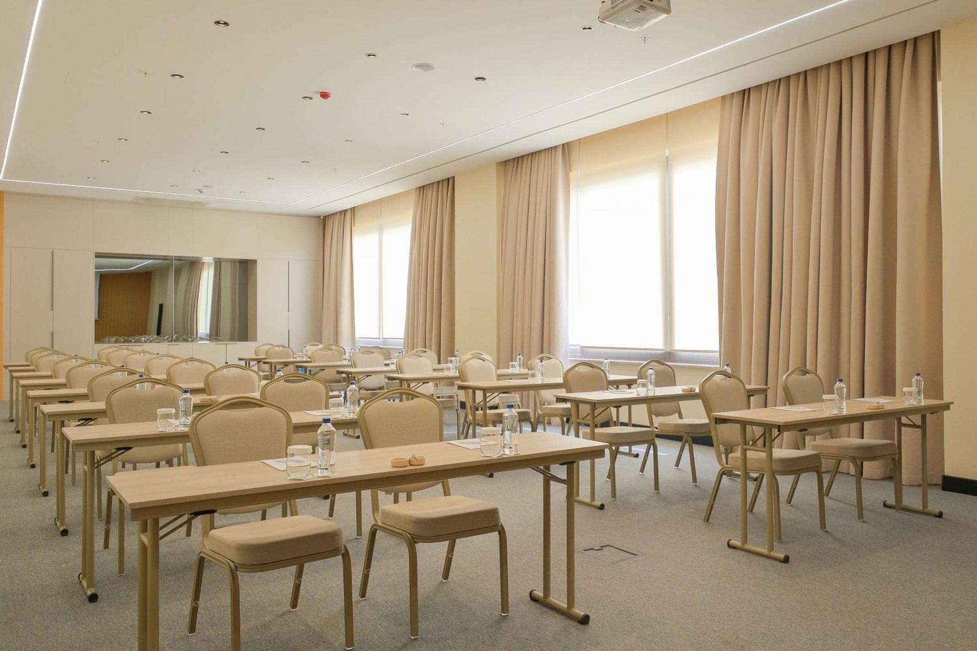 Radisson Hotel Mersin Dış mekan fotoğraf
